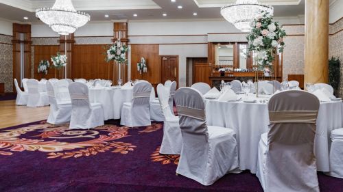 Weddings at Knightsbrook Hotel (1)