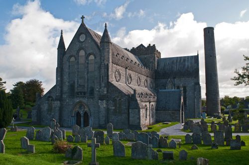 SaintCanice Cathedral and Tower west door