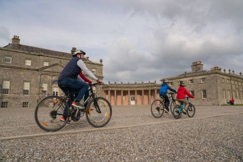 Family Cycling at Russborough House_master